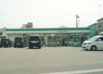 ファミリーマート 橋戸三丁目店 90m