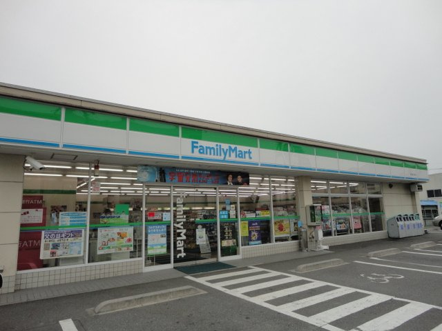 サンライズ氷川町の周辺|ファミリーマート戸田氷川町店まで228ｍ