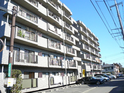 ★敷地内駐車場★（有料・要空き確認）