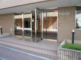 建物入口