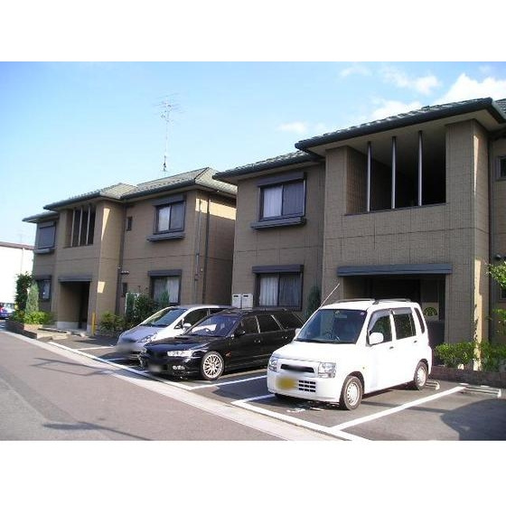 羽島郡岐南町上印食１丁目のアパートの外観
