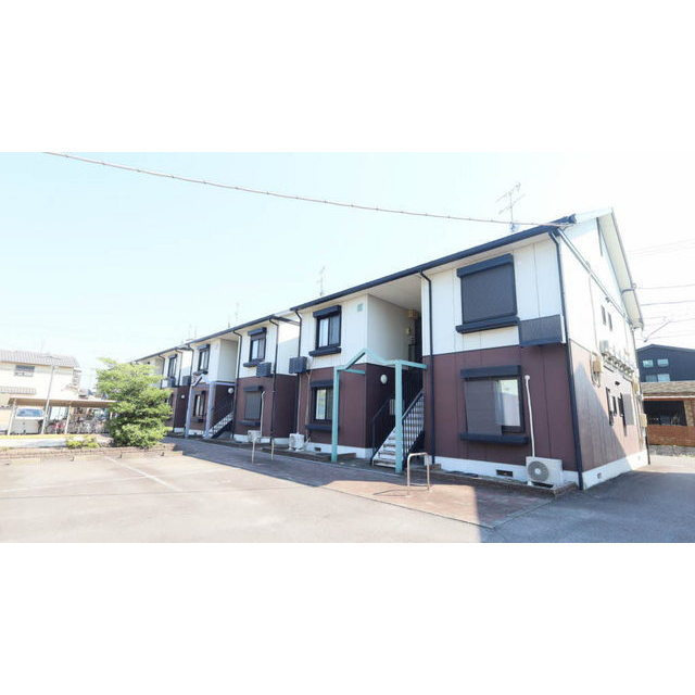岐阜市切通５丁目のアパートの外観