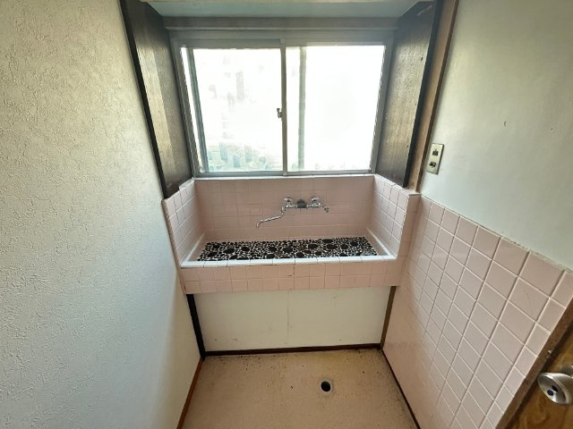 小夏邸の洗面所