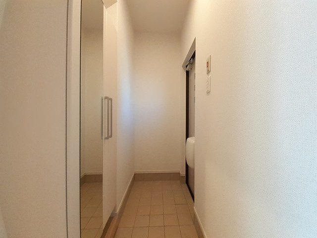 スマイル　エビスの玄関|明るい玄関です