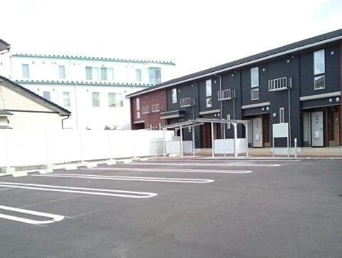 スマイル　エビスの駐車場|駐車場があるので、車を買う予定の方も安心です