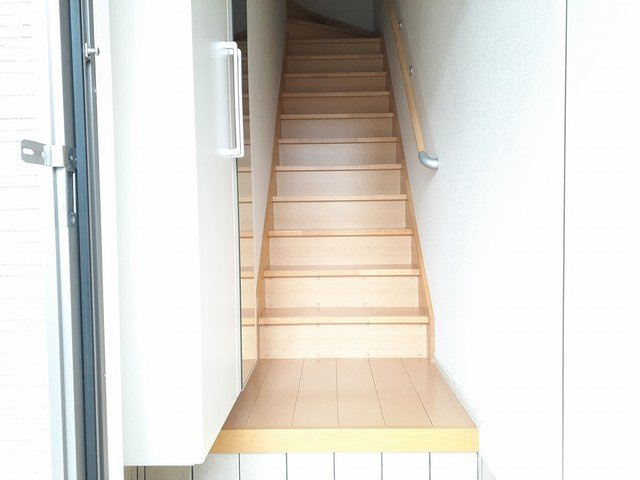ネクステージⅢの玄関|収納もある玄関です