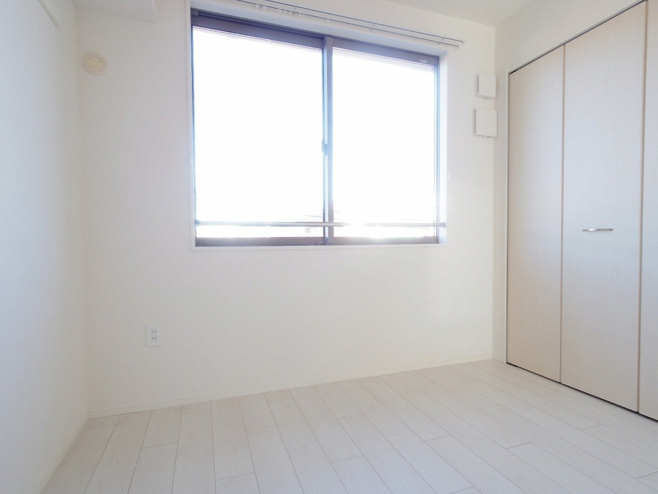 レヴメゾン神山弐番館の内装