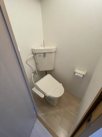 GROOVE守口駅前のトイレ|(参考)同マンション同間取り他部屋の写真