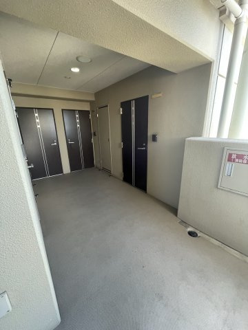 GROOVE守口駅前のロビー