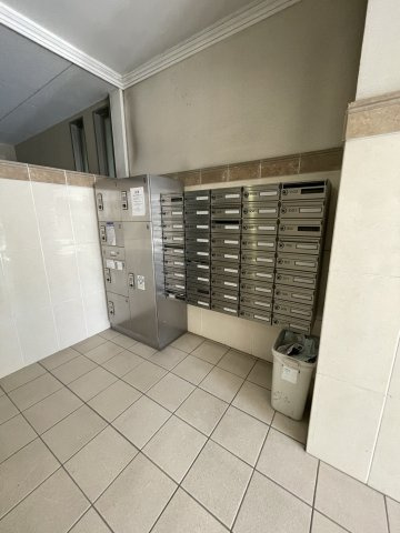 GROOVE守口駅前のロビー