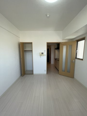 GROOVE守口駅前の居間・リビング|(参考)同マンション同間取り他部屋の写真