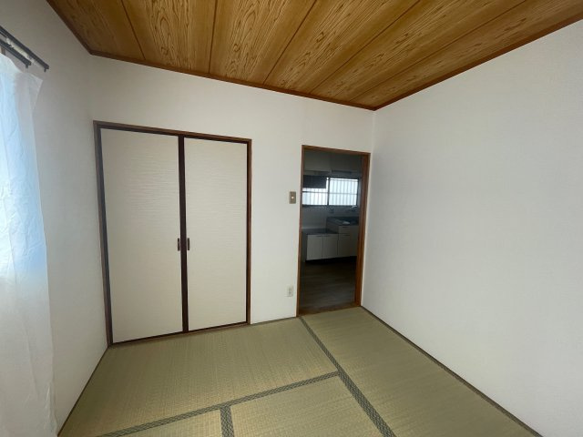 エムロード上神田の和室