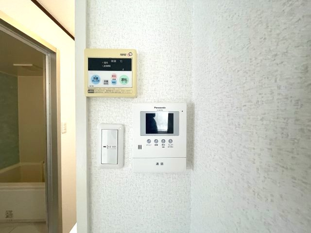 第一寺方ハイツのセキュリティ|同物件反転のお写真です
間取り図を参照願います