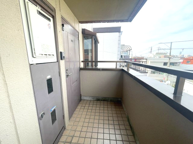 第一寺方ハイツのその他共用部分|同物件反転のお写真です
間取り図を参照願います