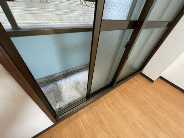 ウイング英のバルコニー