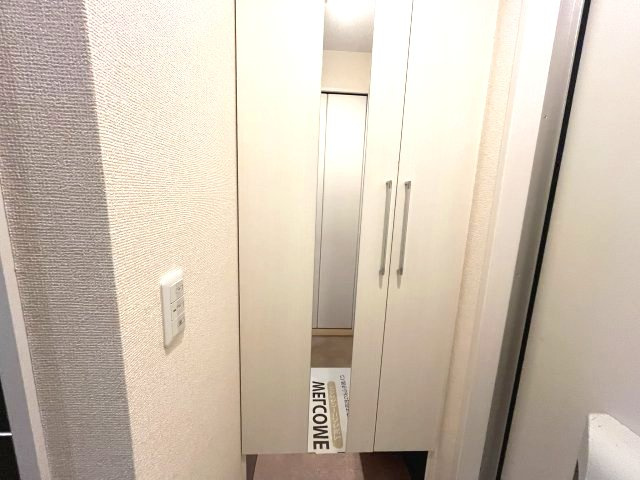 ウェルフラットの内装|イメージとして同建物他部屋を表示しています