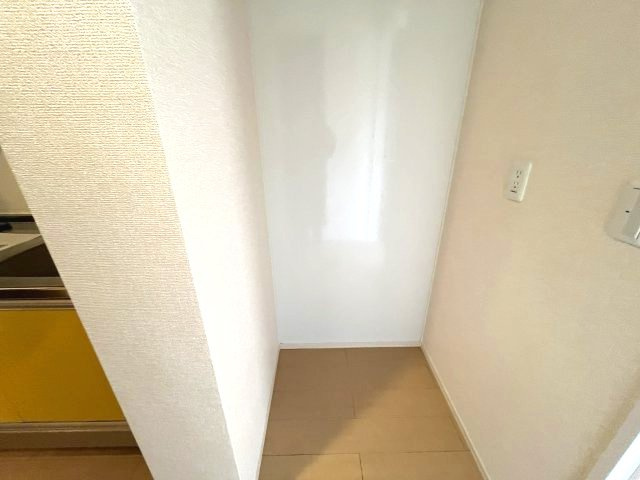 ウェルフラットの内装|イメージとして同建物他部屋を表示しています