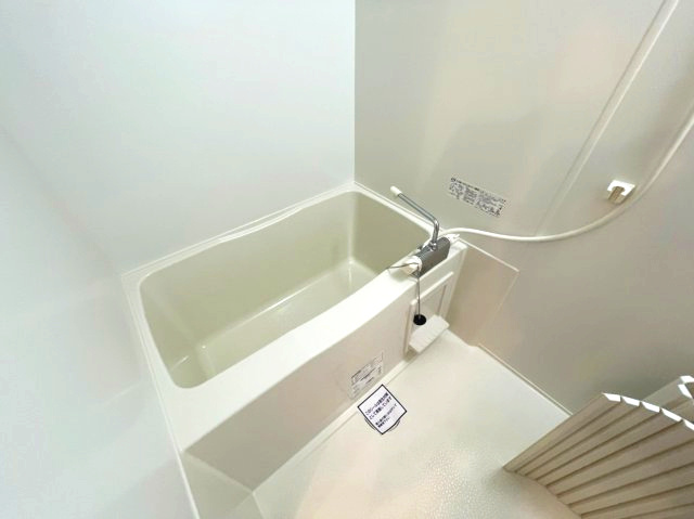 プレジィール大日の浴室|イメージとして同建物他部屋を表示しています