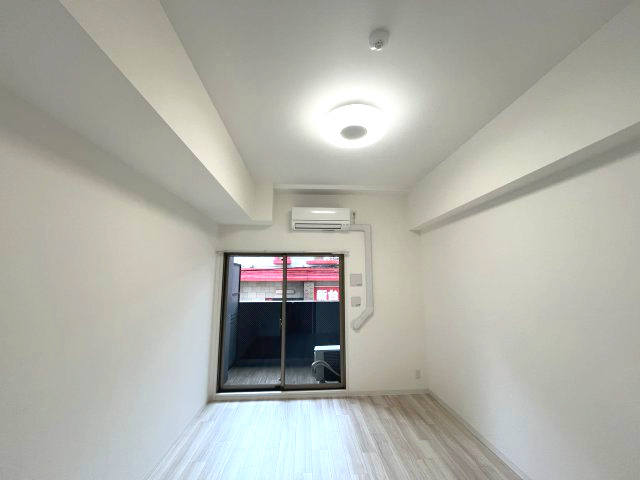 プレサンスNEO大和田STATIONベゼルの洋室