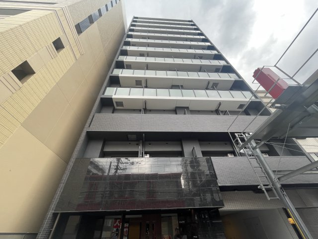 プレサンスNEO大和田STATIONベゼルの外観