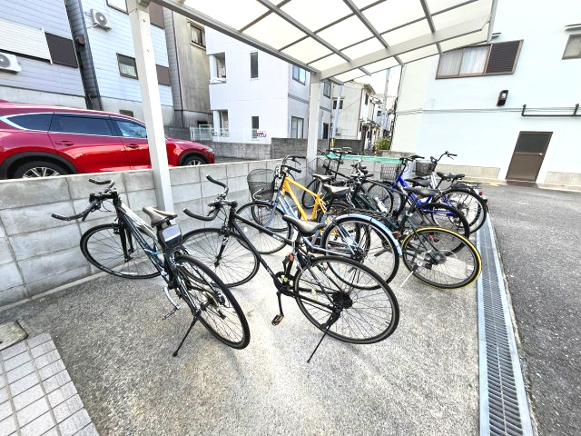 レオパレスさんわ大和田第5の駐車場