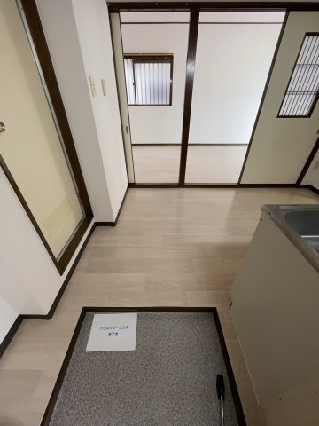 サニーハイツ根上の内装|イメージとして同建物他部屋を表示しています