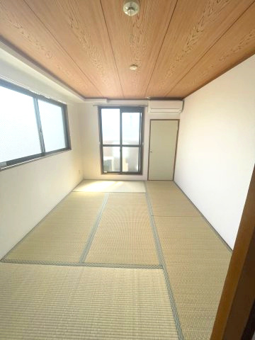 プレアール古川橋Ⅱの和室