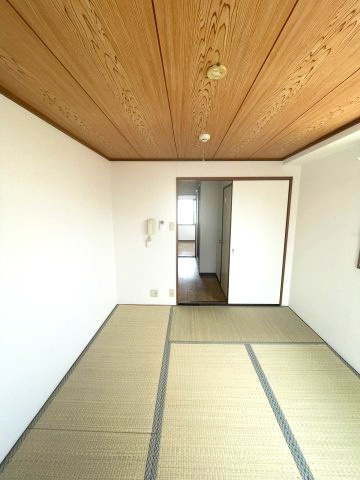 プレアール古川橋Ⅱの和室