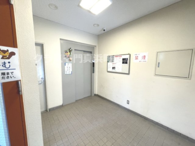 メリックビルのロビー