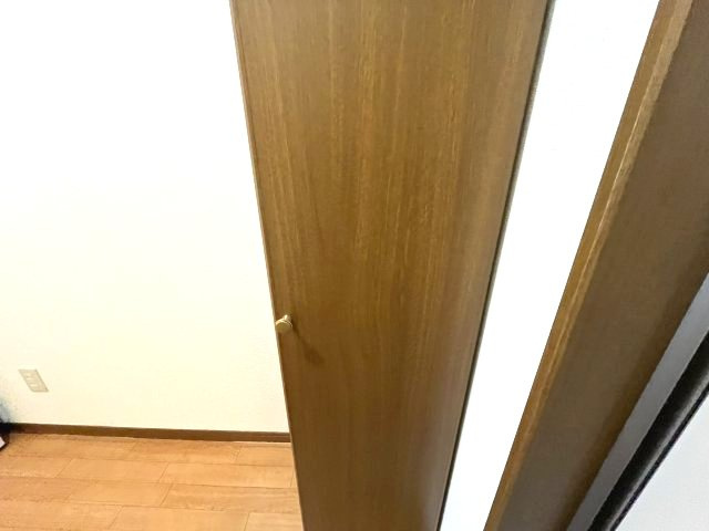 レオパレスさんわ大和田第8の収納|イメージとして同建物他部屋を表示しています
