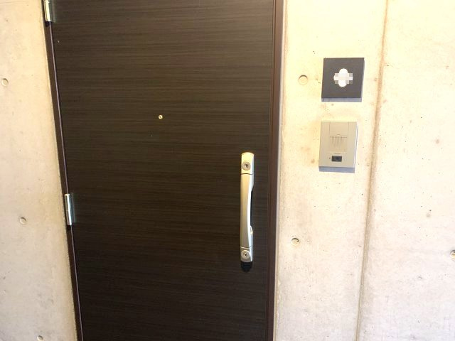 ドリームネオポリス桜ノ宮の玄関