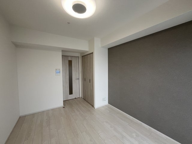 ソルテラスOSAKA EAST GATEの洋室