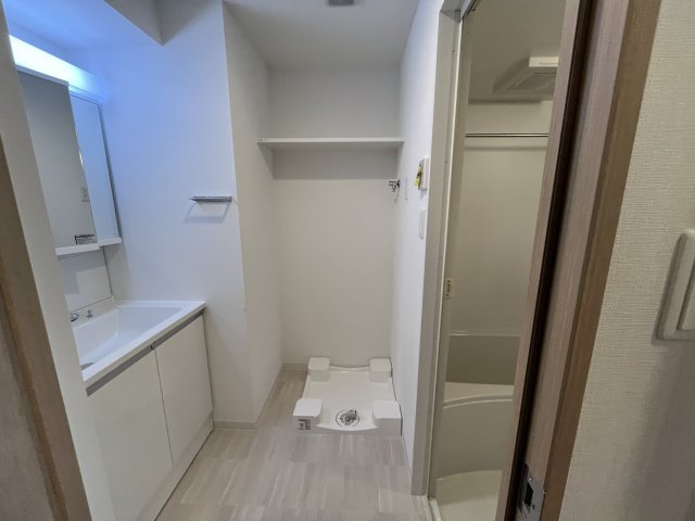 ソルテラスOSAKA EAST GATEの洗面所