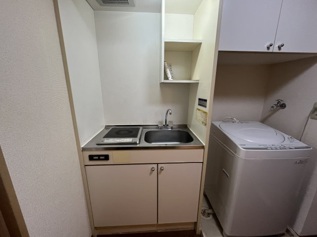 レオパレス三ツ島Ⅱのキッチン