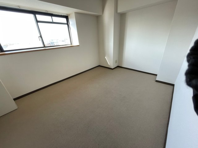 グレイシィーK・Yの居間・リビング|(参考)同マンション別間取り他部屋の写真（間取り図が正）