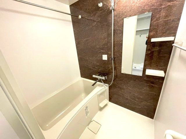 サムティ京橋Clearの浴室|同間取り反転タイプを表示しています