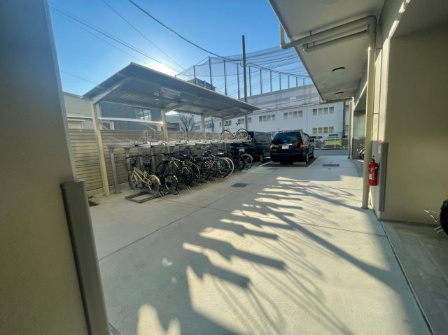 エスリード京橋桜ノ宮公園の駐車場