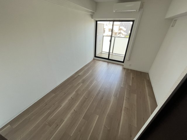 LaDouceur都島高倉町の居間・リビング|イメージとして反転のお部屋のお写真です。間取り図を参照してください。