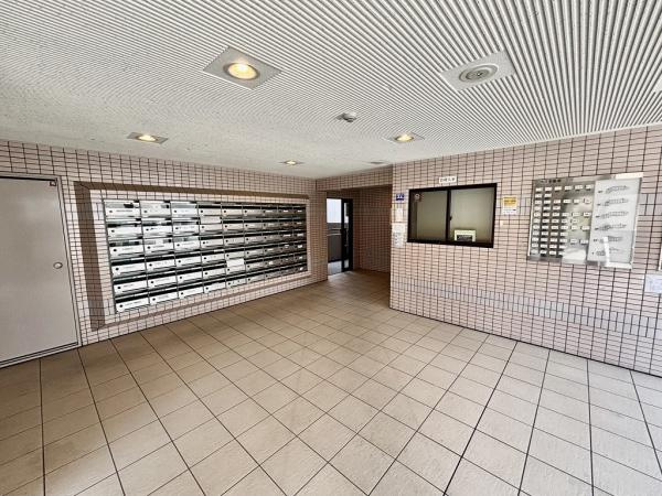 【エントランス】 | コスモ塩屋