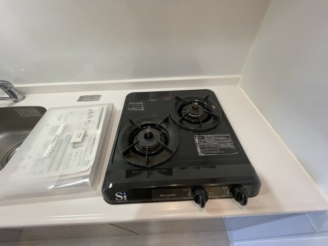 スプランディッド新大阪キDUEのキッチン|イメージとして他号室の部屋写真を表示しています