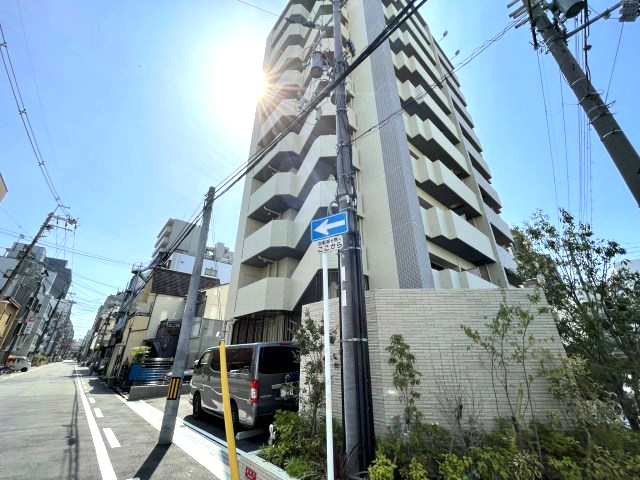 スプランディッド新大阪Vの外観