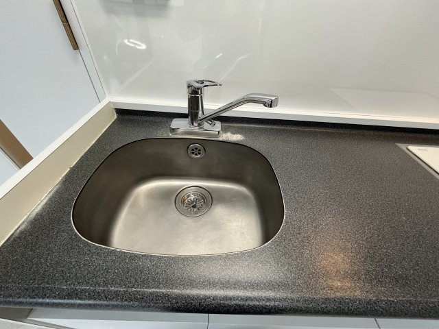 サムティ新大阪WESTのキッチン