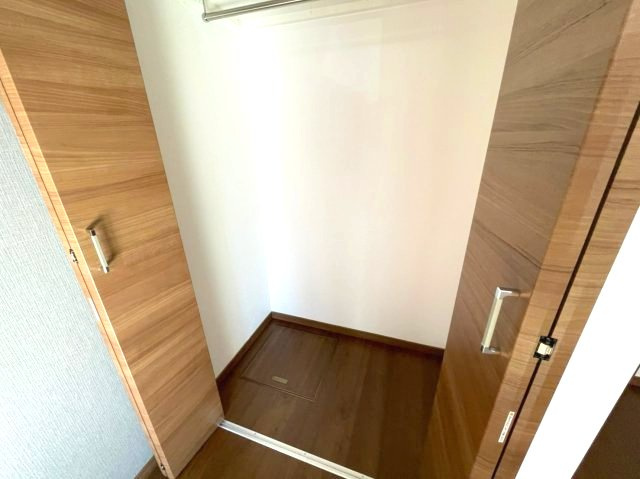 アクロス京橋アパートメントの収納