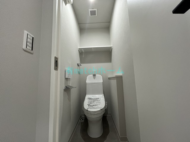 Alivis三国本町のトイレ