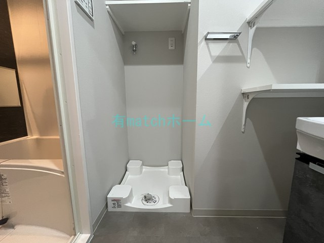 Alivis三国本町の洗面所