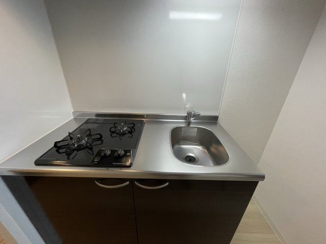 ワールドアイ阿波座WESTのキッチン