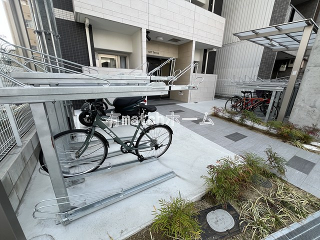 ART Tennoujiの駐車場