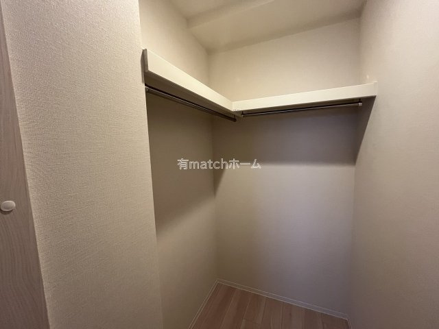 スプランディッド大阪NAMBA　LINEの収納