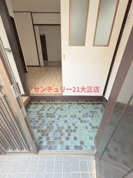 泉尾3丁目貸家のエントランス
