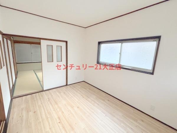 泉尾3丁目貸家の洋室